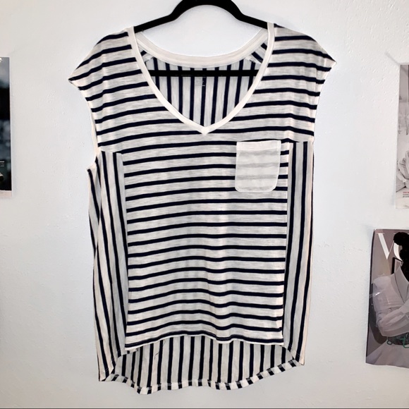 a.n.a Tops - a.n.a new approach woman’s medium stripped top